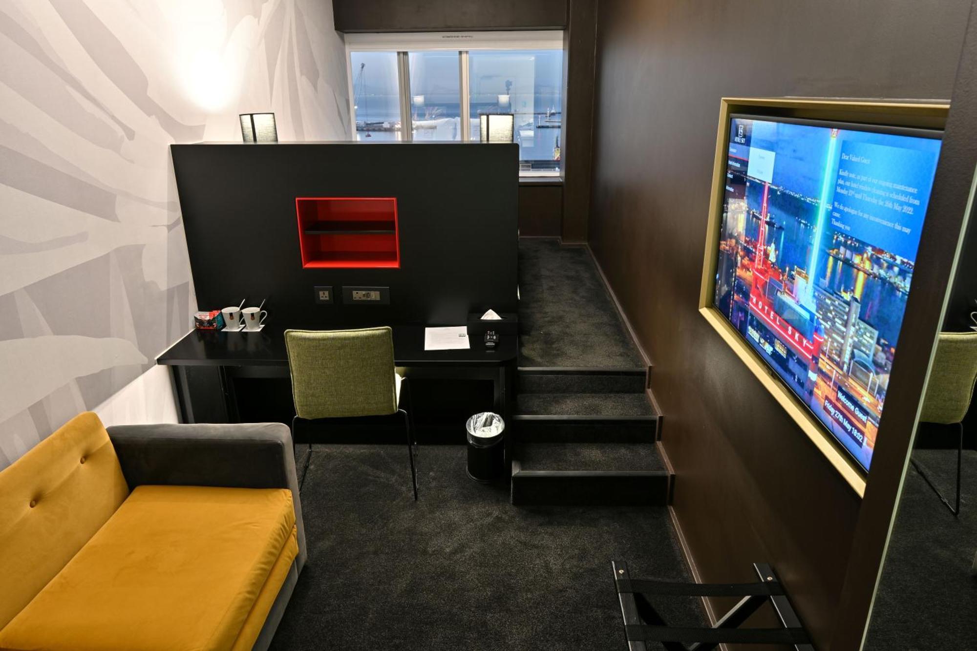 Hotel Sky 4*