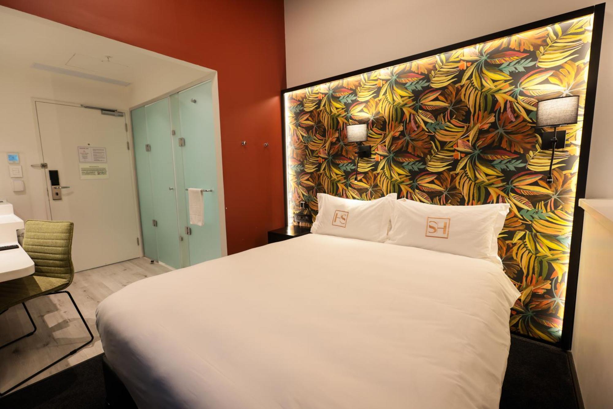 Sky Hotel